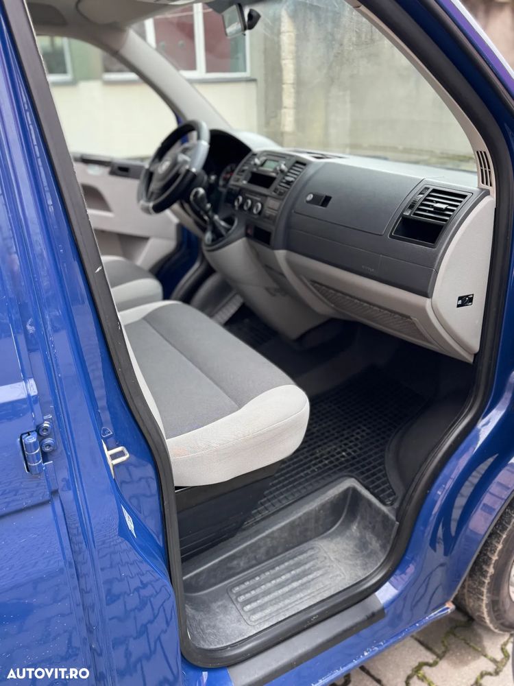 Volkswagen TRANSPORTER DOKA - 9