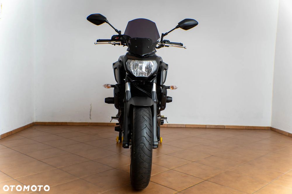 Yamaha MT - 7