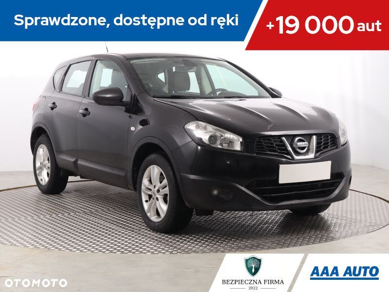 Nissan Qashqai - 1