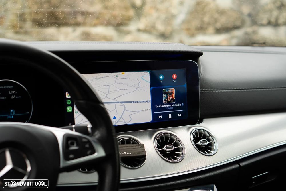 Mercedes-Benz E 220 d AMG Line - 12