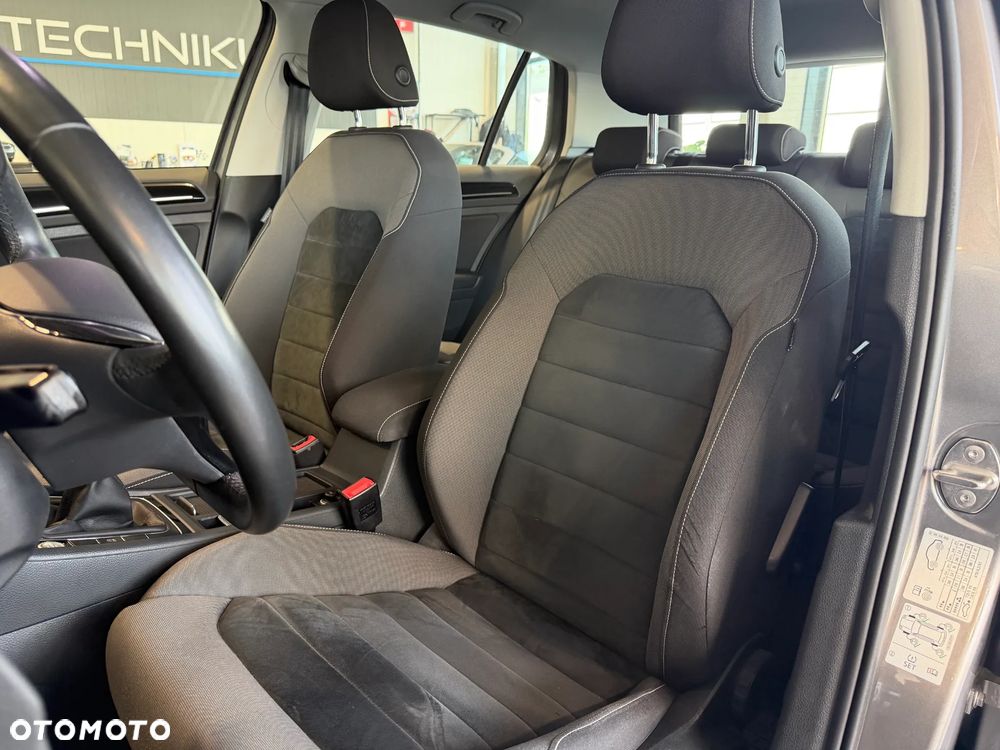 Volkswagen Golf 1.4 TSI BMT Comfortline - 16