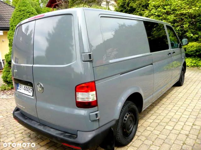 Volkswagen Transporter - 4