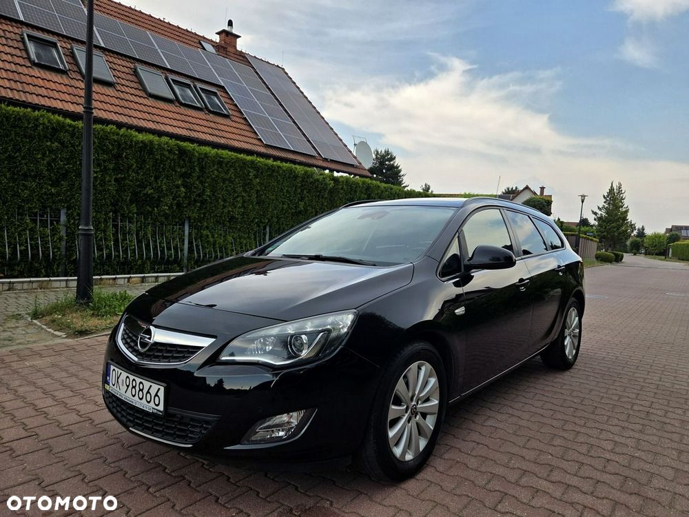 Opel Astra 1.4 T Cosmo EU6 - 1