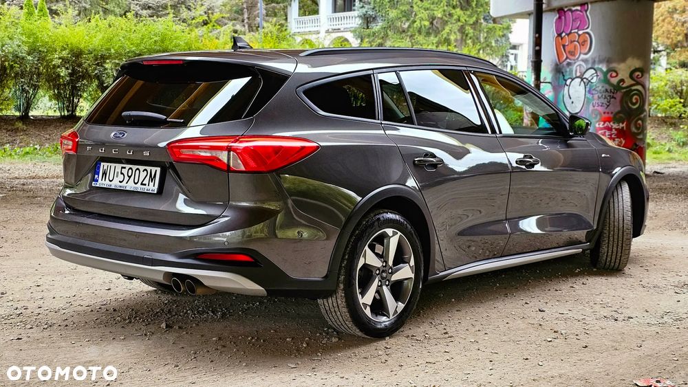 Ford Focus 1.5 EcoBoost Active - 3