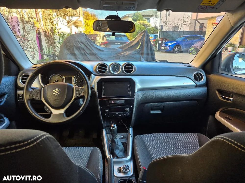 Suzuki Vitara 1.6 4X4 Passion - 16
