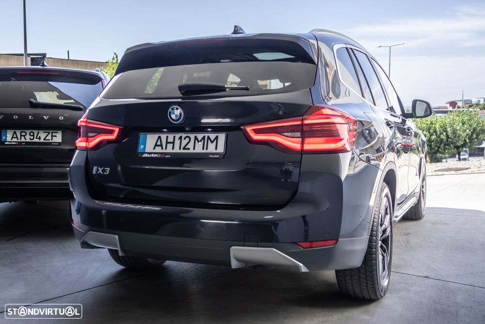 BMW iX3 Inspiring - 6