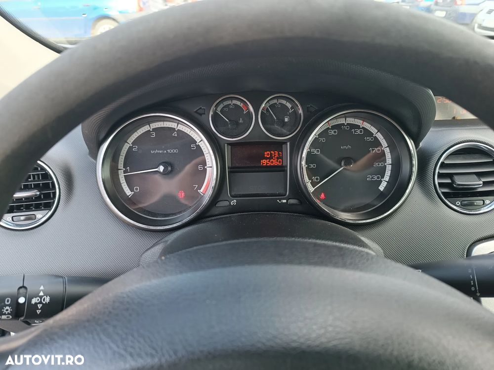 Peugeot 308 95 VTi Tendance - 4