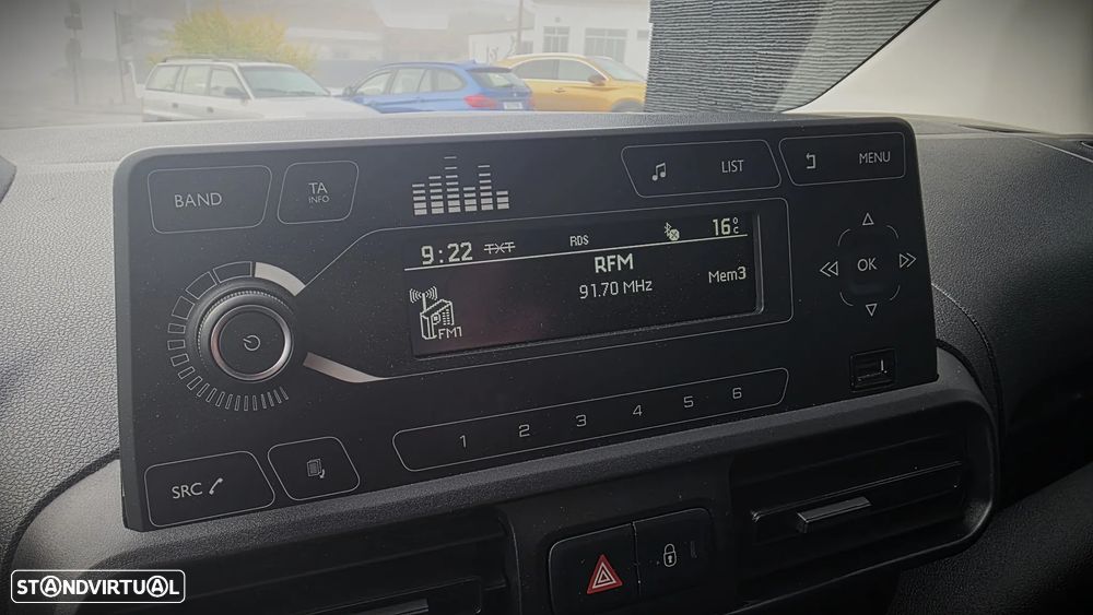 Peugeot PARTNER 1.5 BLUEHDI PRO - 20