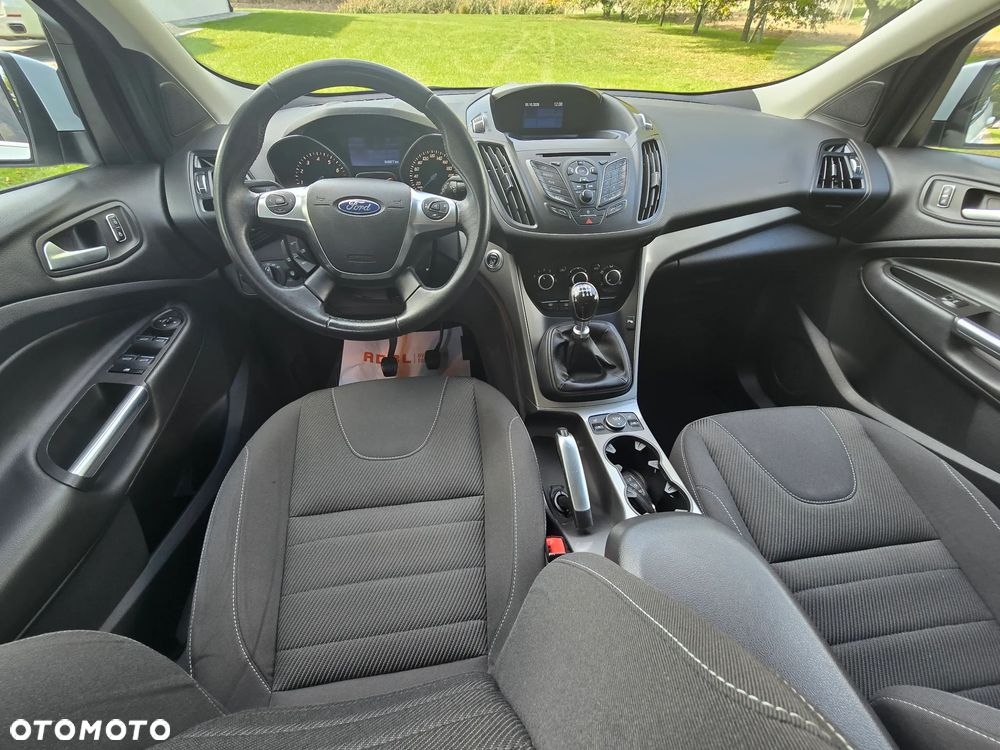 Ford Kuga - 18