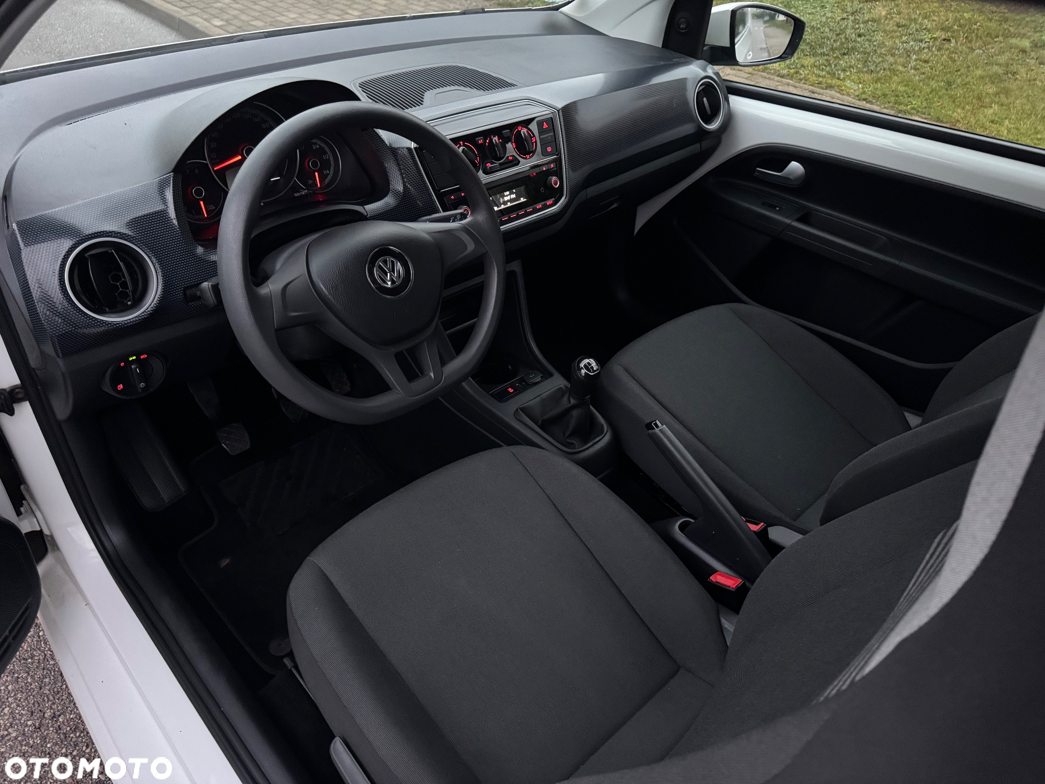 Volkswagen up! 1.0 move - 7