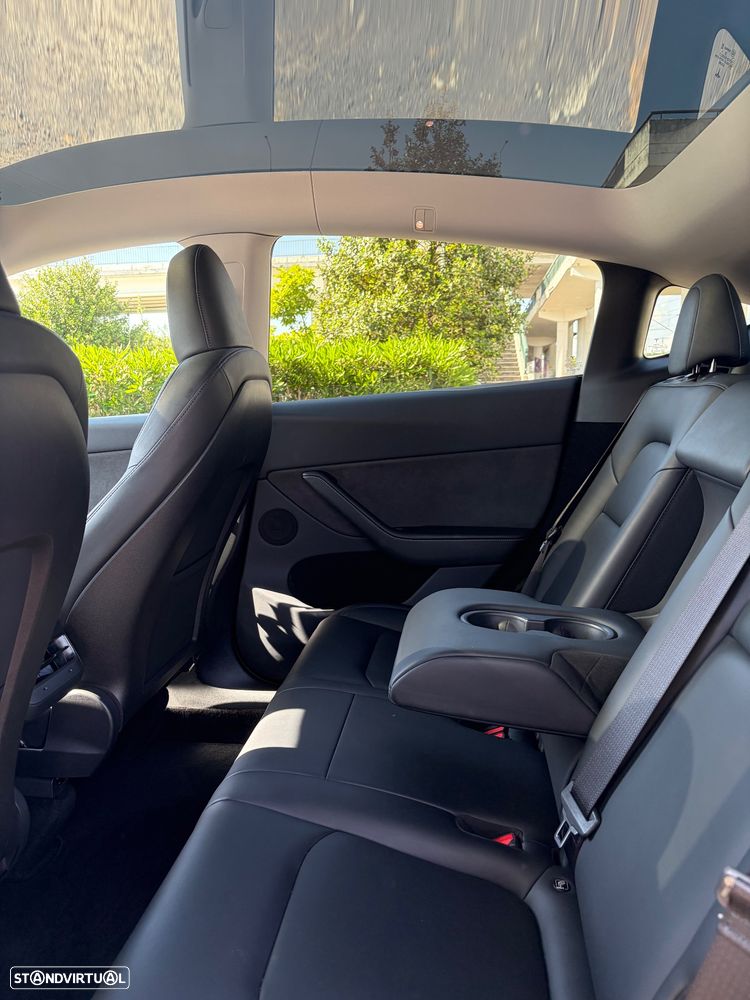Tesla Model Y Performance Tração Integral - 15