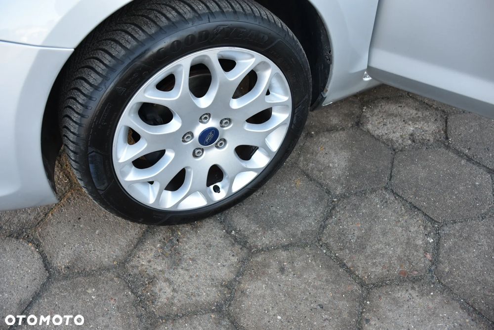 Ford Focus 1.6 Ti-VCT Style+ - 20