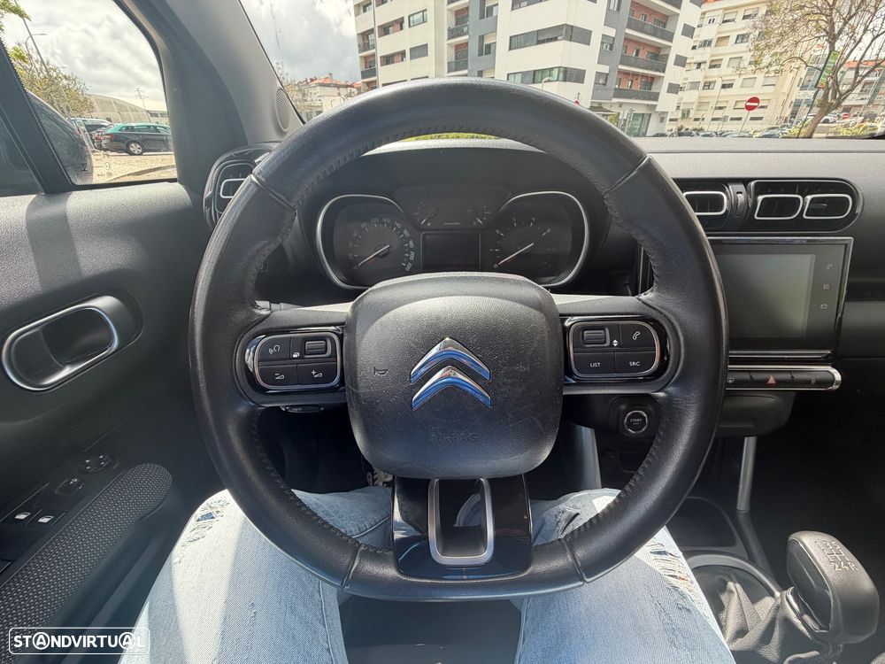 Citroën C3 Aircross 1.6 BlueHDi Shine S&S - 32