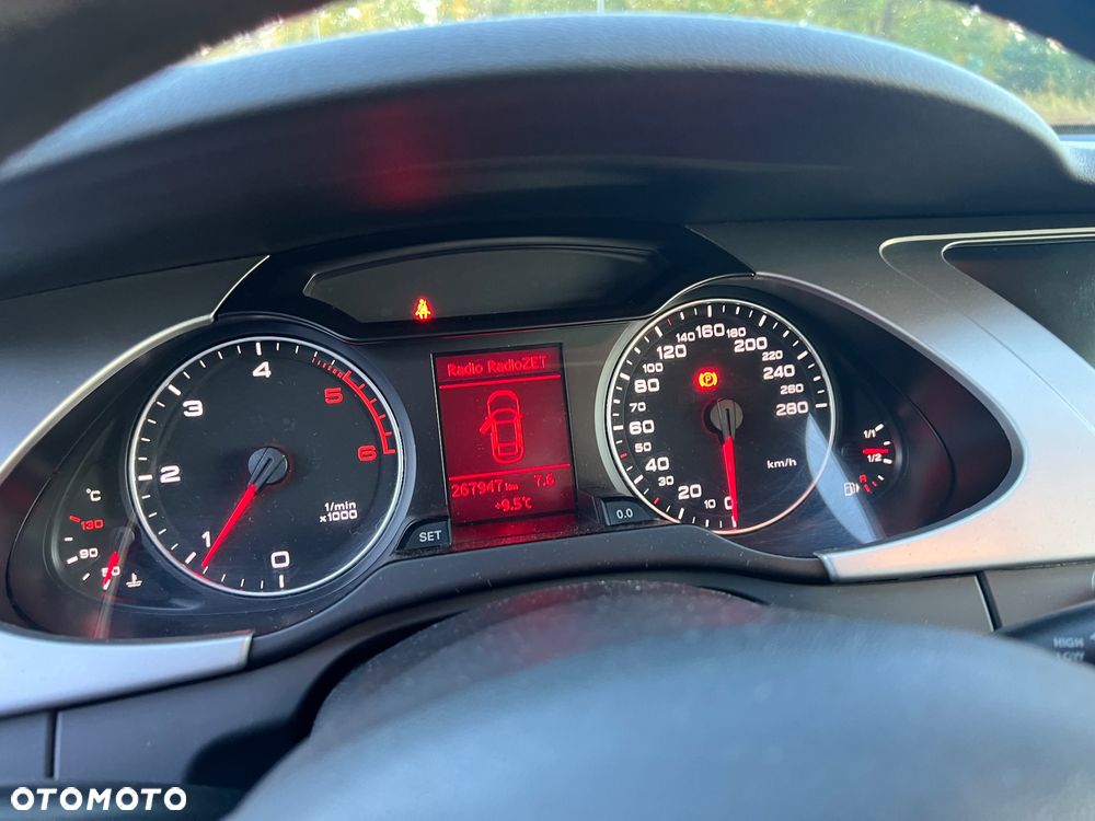 Audi A4 Limousine - 5