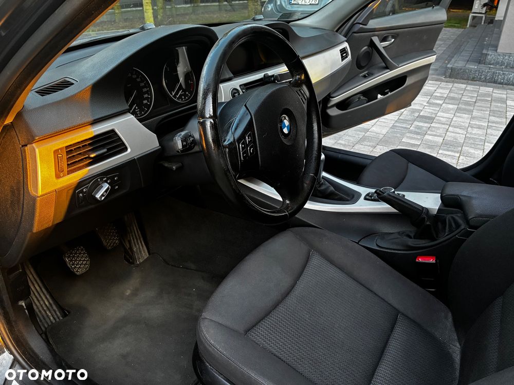 BMW Seria 3 - 10