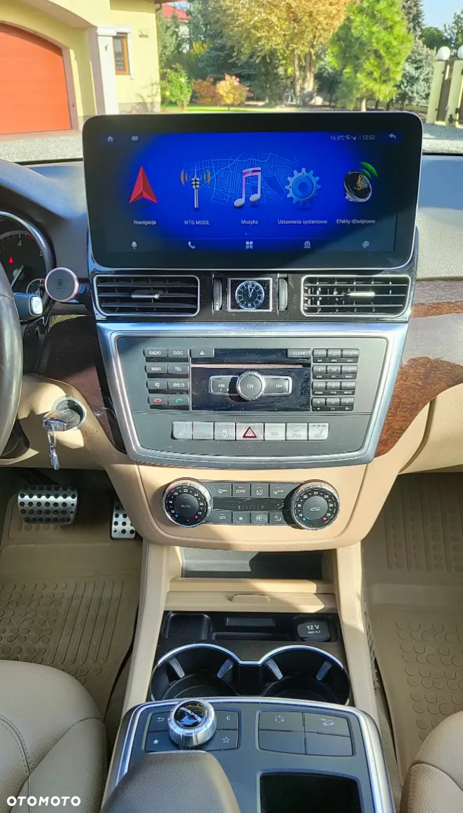 Mercedes-Benz ML 250 BlueTec 4-Matic - 11