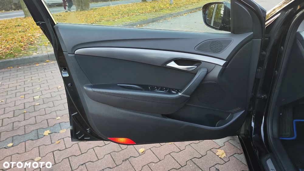 Hyundai i40 Kombi 2.0 Automatik Trend - 17