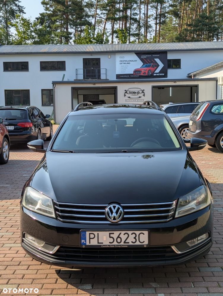 Volkswagen Passat - 3