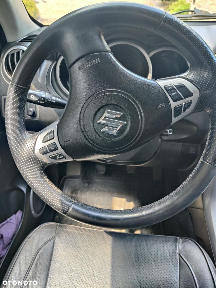 Suzuki Grand Vitara - 6