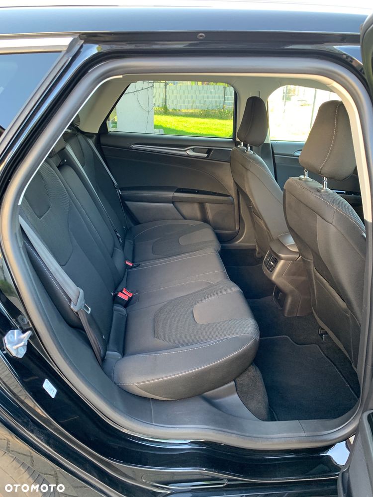 Ford Mondeo 2.0 EcoBlue Titanium - 16