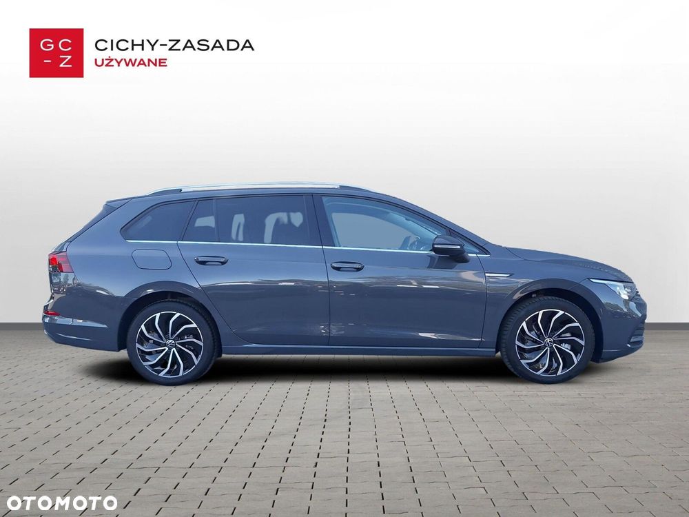 Volkswagen Golf - 6
