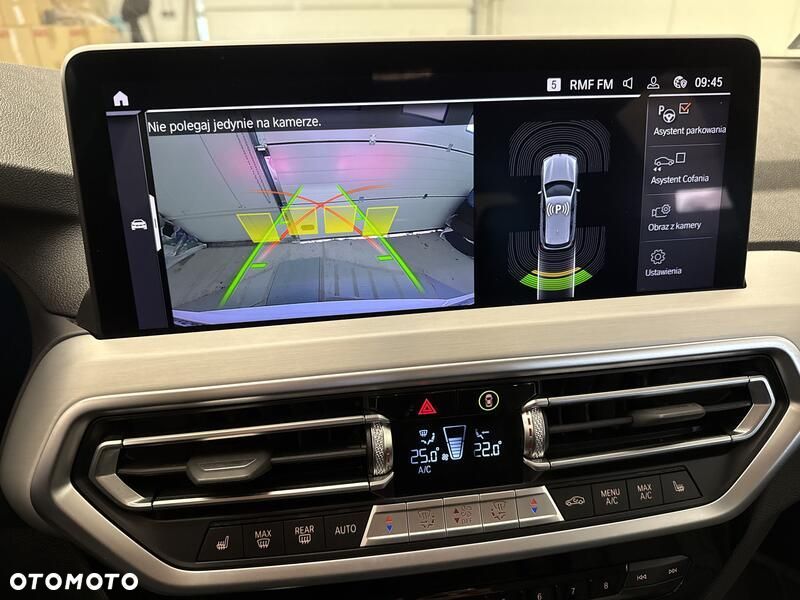 BMW X3 xDrive20d mHEV - 17