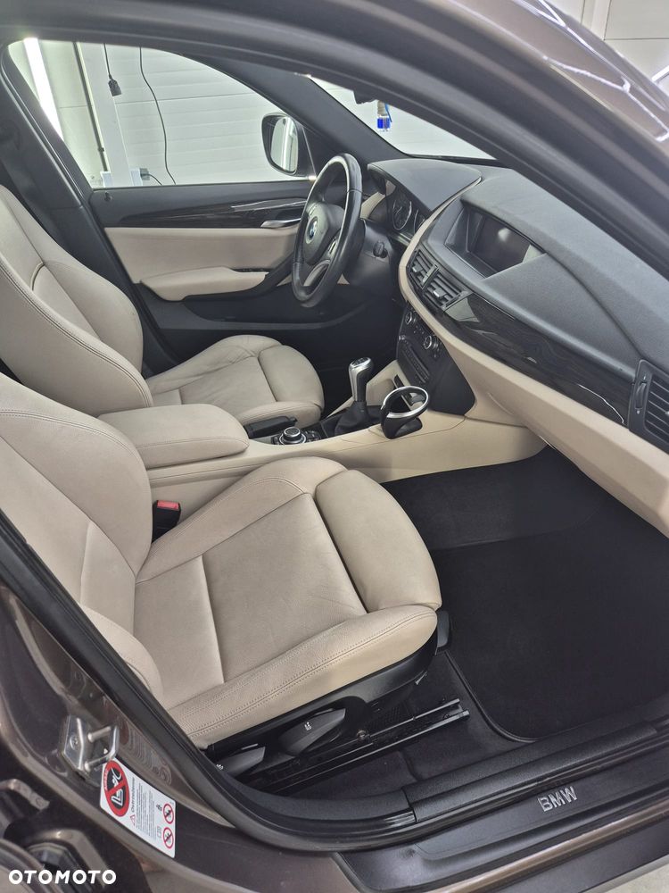 BMW X1 xDrive20d - 20