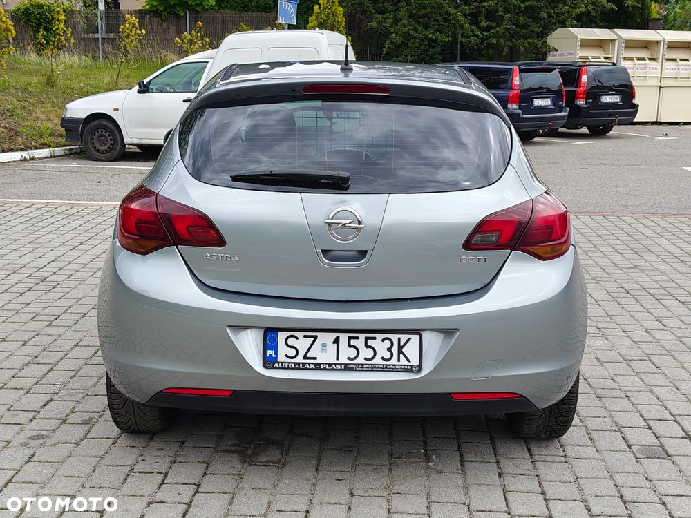 Opel Astra 1.7 CDTI DPF Sport - 12
