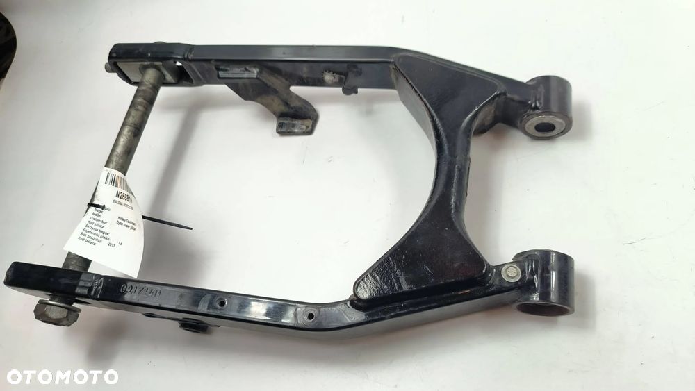 Harley-Davidson Dyna super glide custom fxdc 1 584 benzyna 2013 71km Wahacz Motocykl Tył - 2