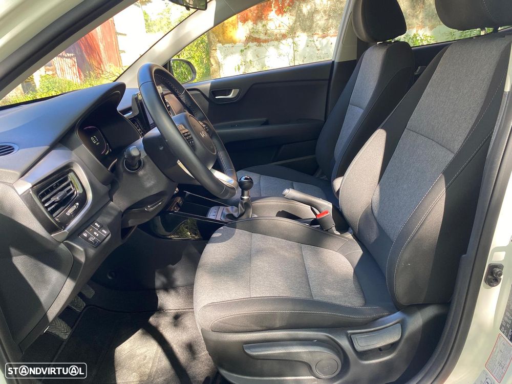 Kia Stonic 1.2 MPi Vibe - 9