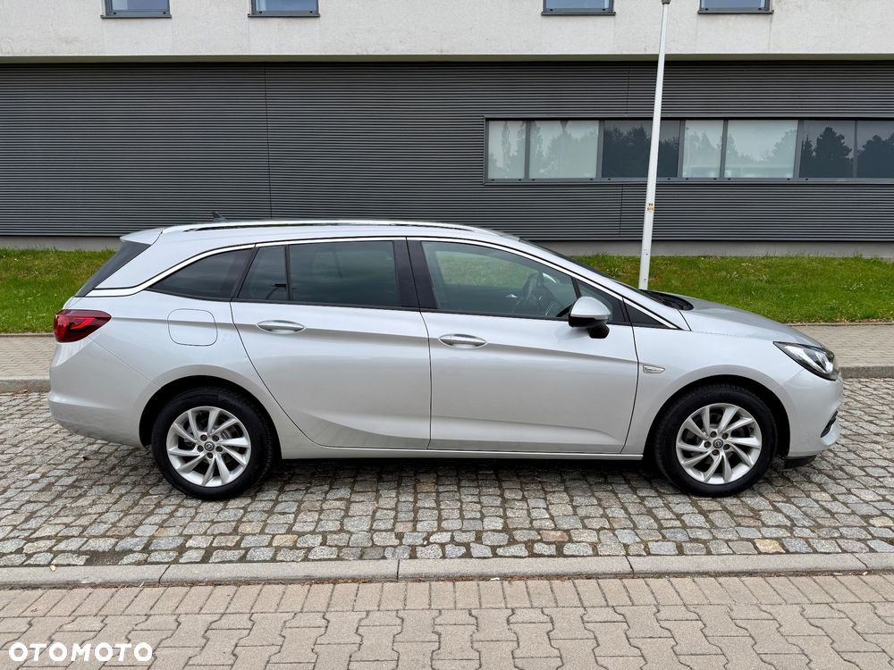 Opel Astra 1.5 D Start/Stop Ultimate - 4