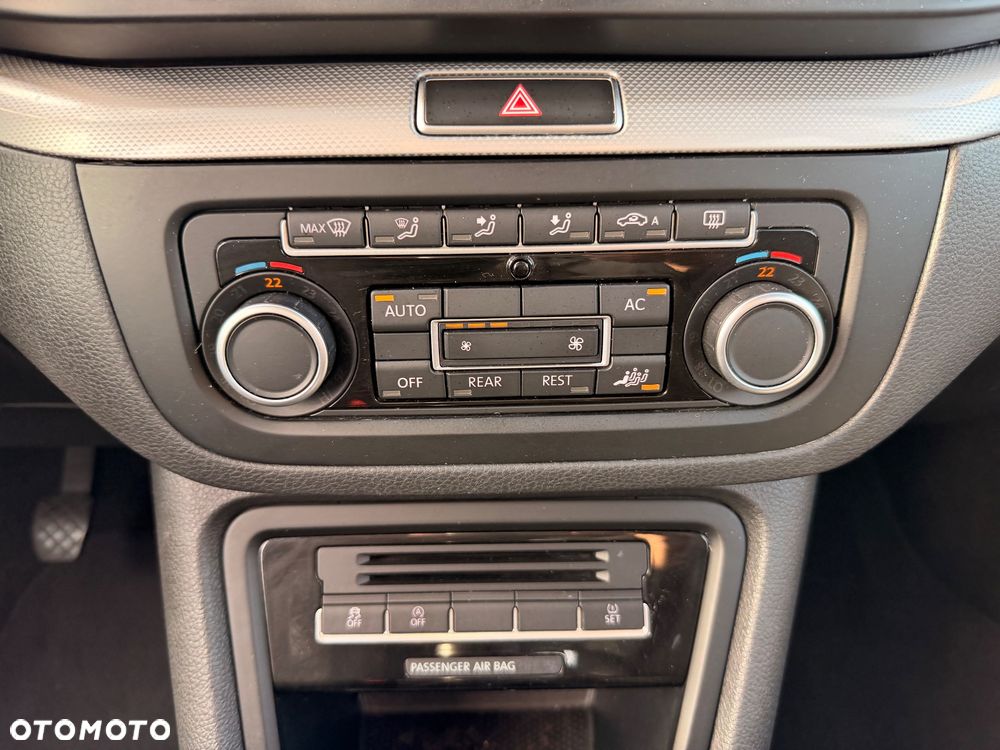 Volkswagen Sharan - 17
