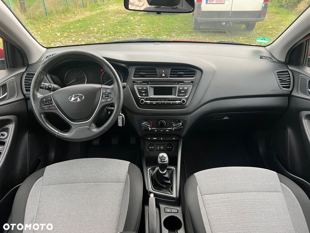 Hyundai i20 1.4 Trend - 20
