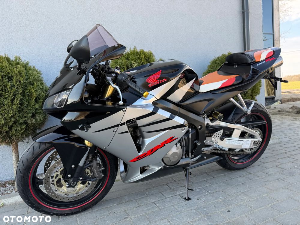 Honda CBR - 7