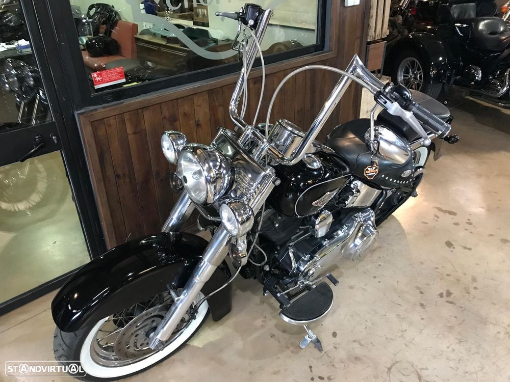 Harley-Davidson Heritage Softail Classic FLSTC 103 - 8