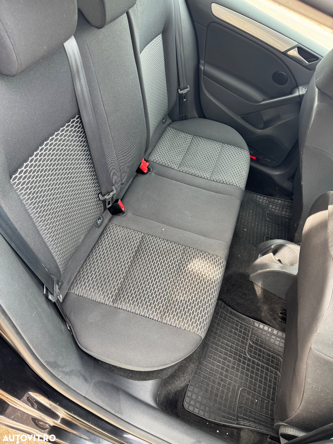 Volkswagen Golf 1.6 Comfortline - 10