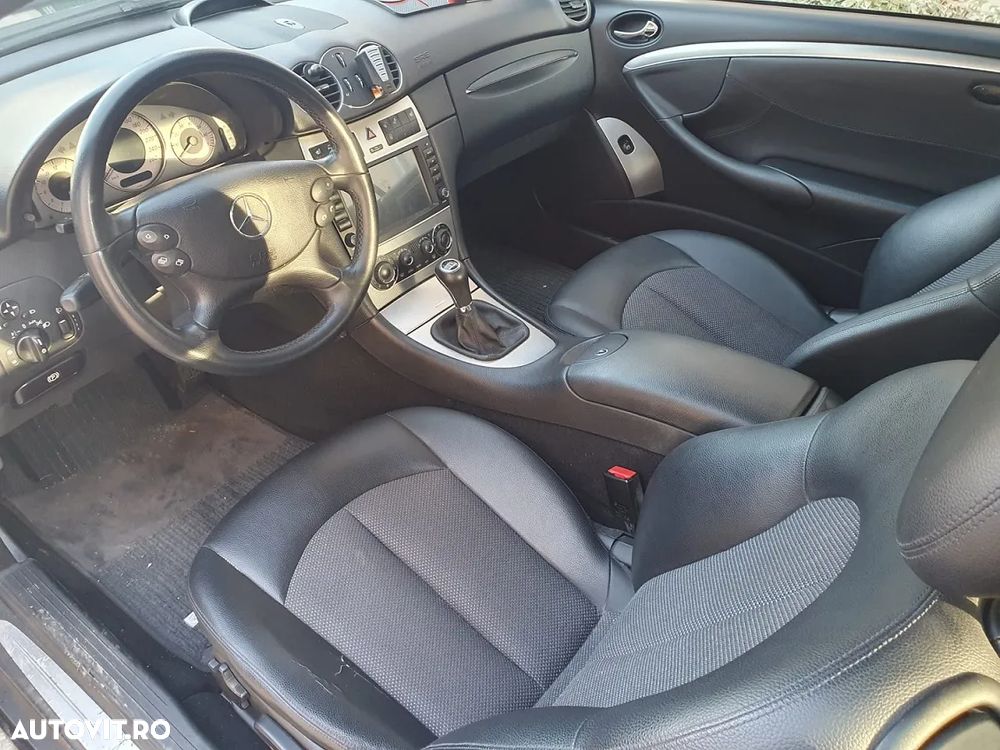 Mercedes-Benz CLK - 5