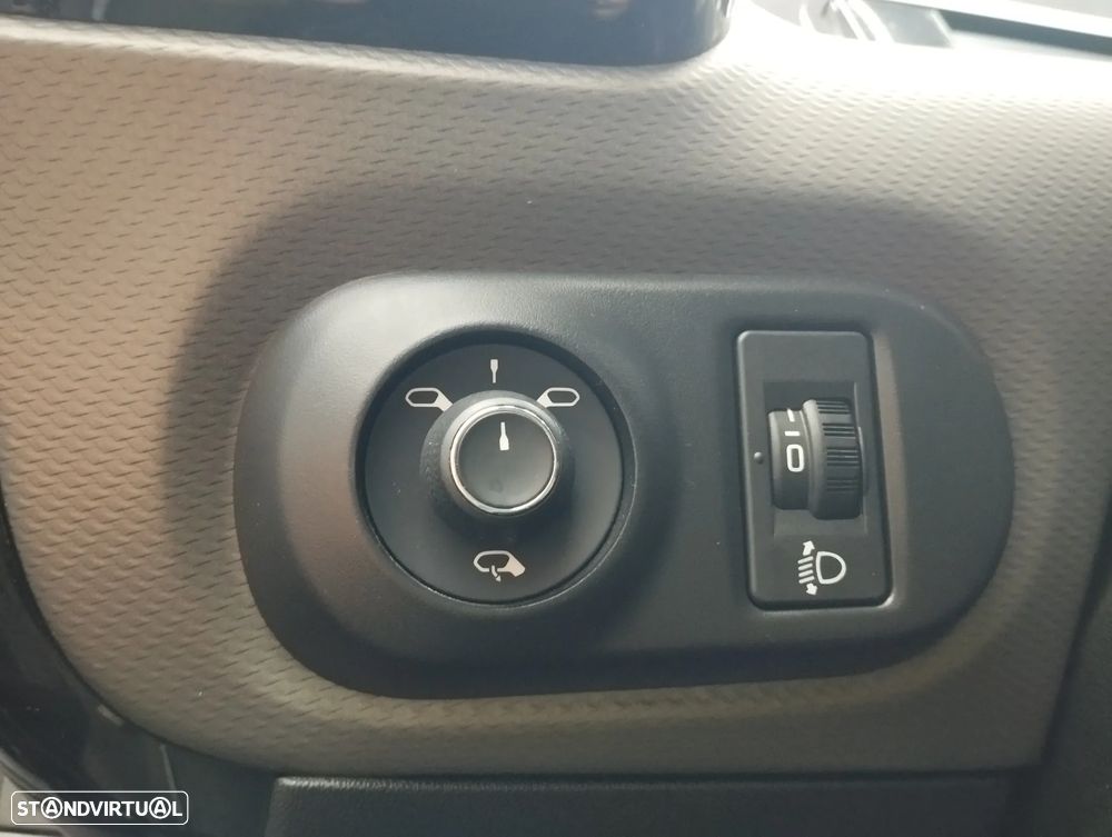 Citroën C4 Cactus 1.5 BlueHDi Feel - 17