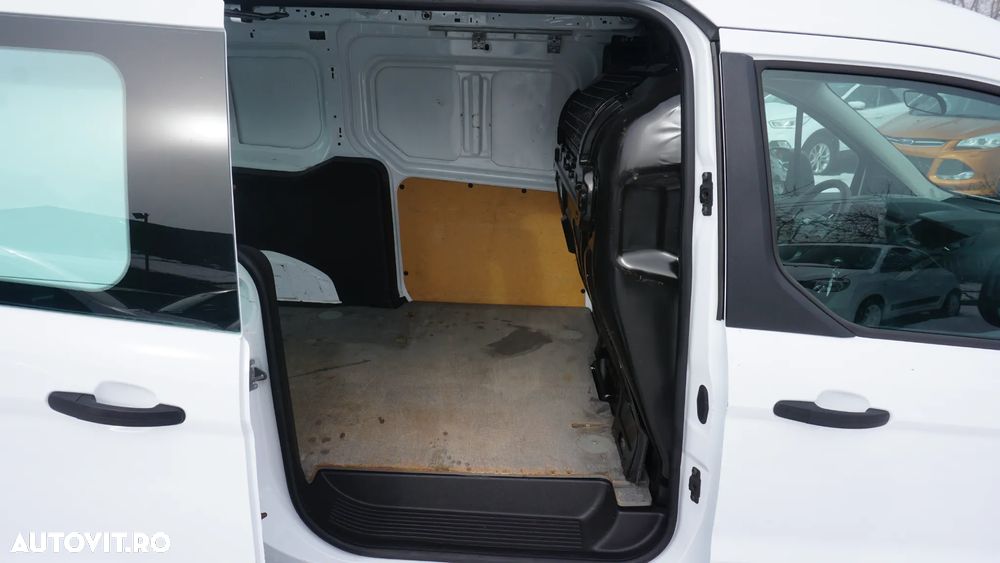 Ford Transit Connect - 10