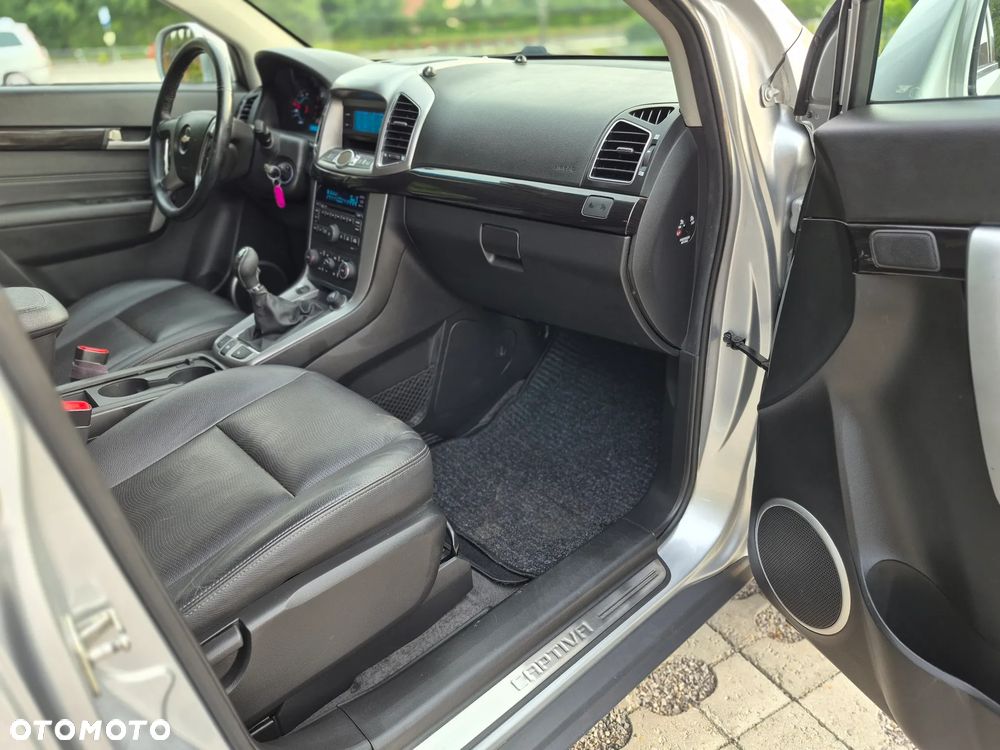 Chevrolet Captiva 2.2 4WD LTZ - 17