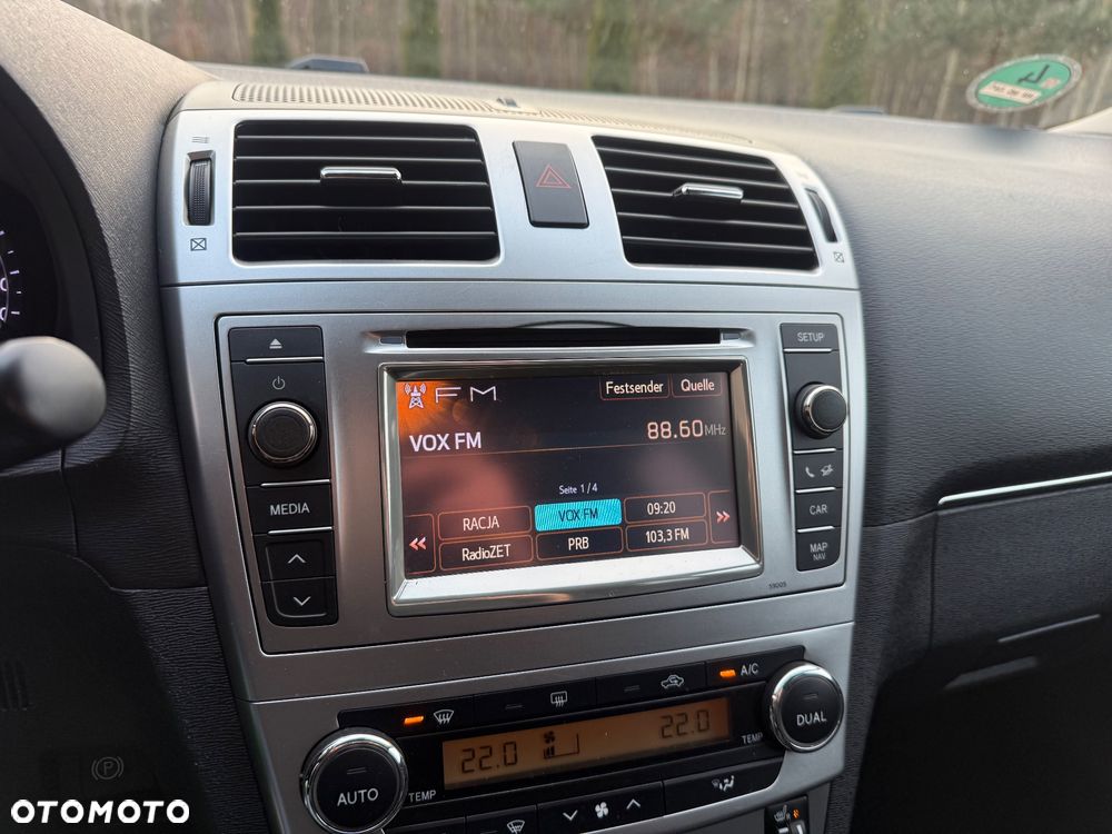 Toyota Avensis 2.0 D-4D Executive - 16