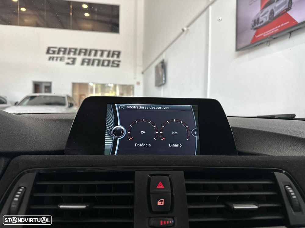 BMW 320 d Pack M - 55