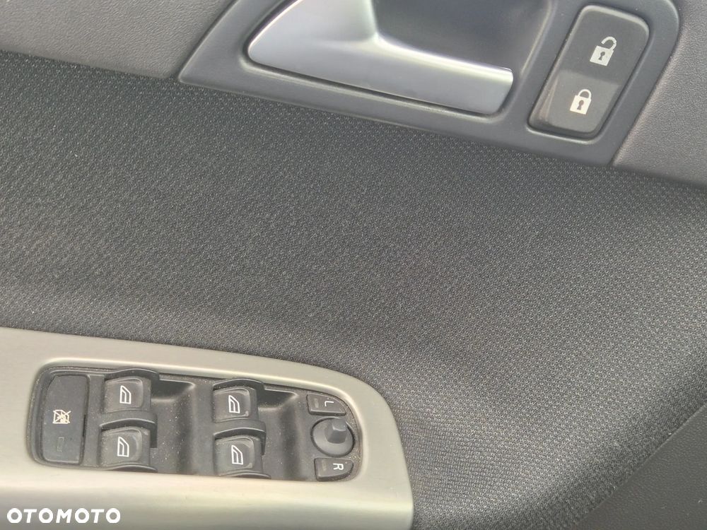 Volvo V50 - 29