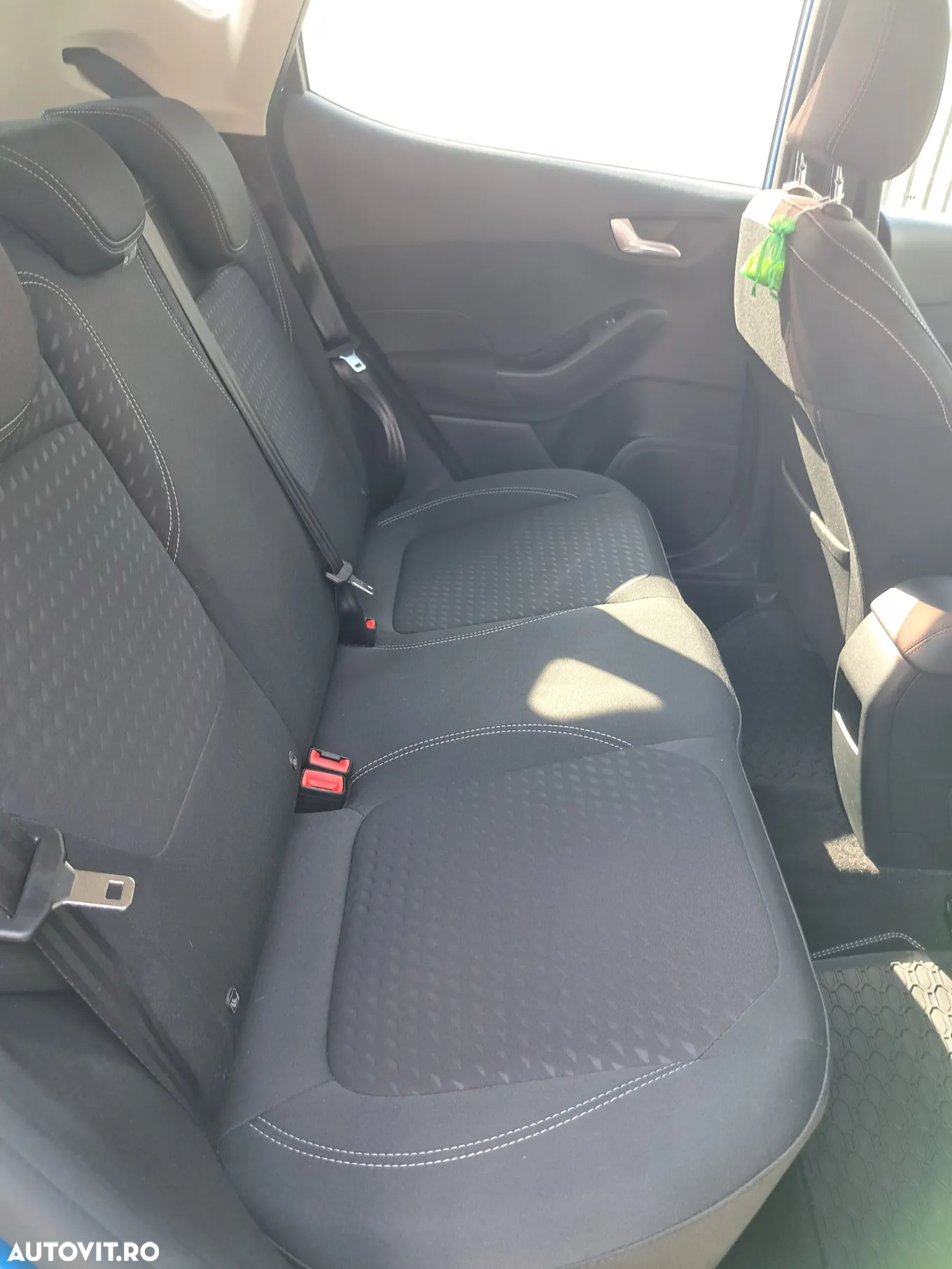 Ford Fiesta 1.0 EcoBoost Titanium - 19