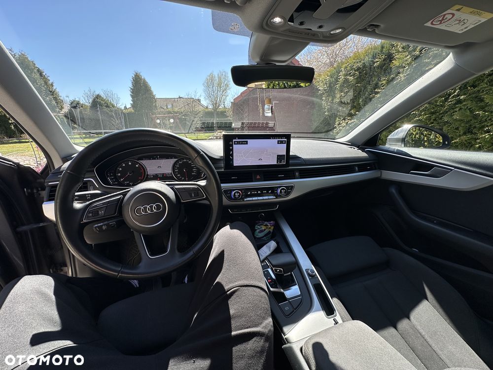 Audi A4 Avant 40 TFSI S tronic - 17