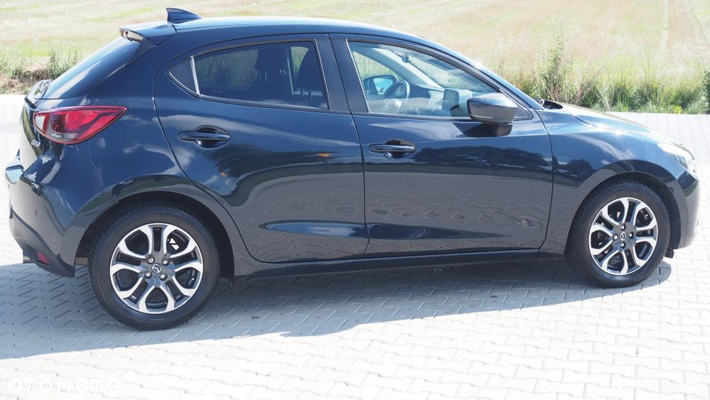 Mazda 2 1.5 Skyenergy - 11