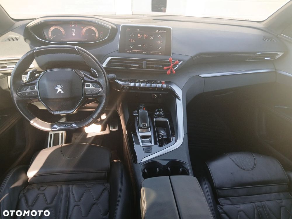 Peugeot 5008 BlueHDi 180 EAT8 GT - 11