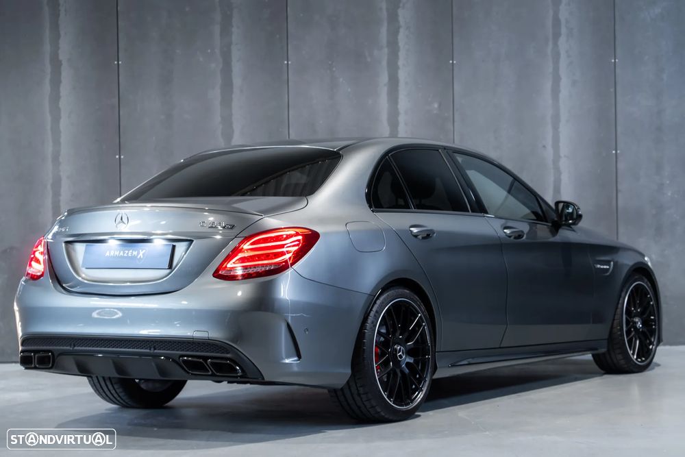 Mercedes-Benz C 63 AMG S - 4