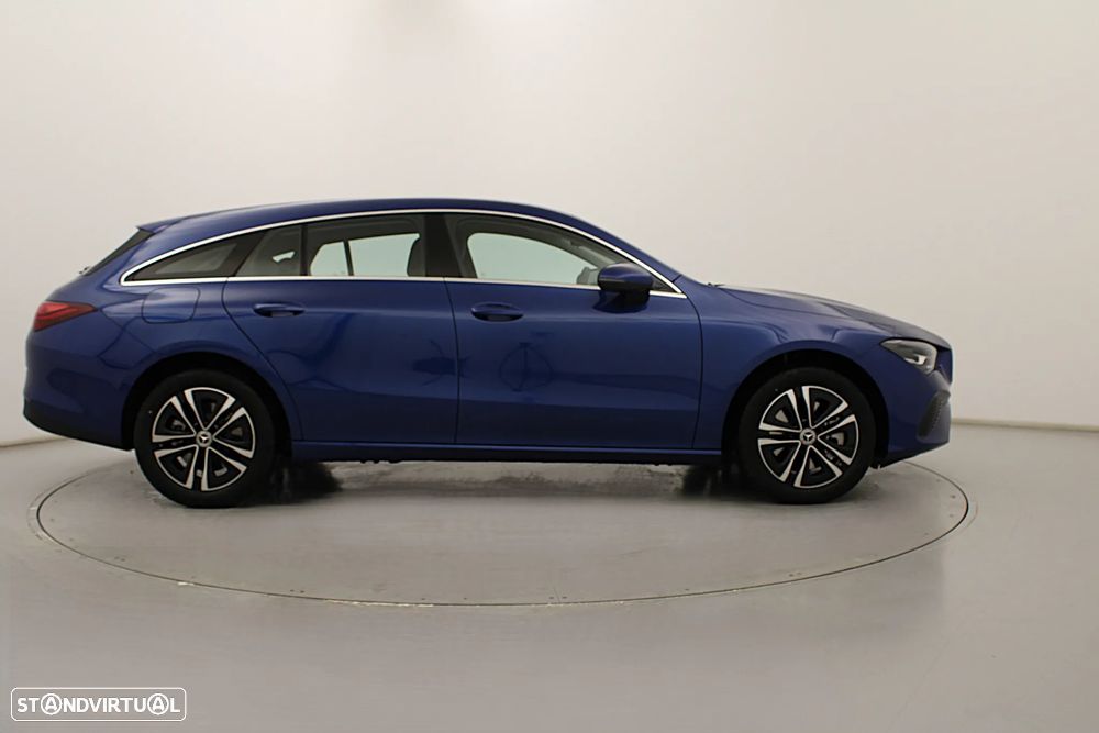 Mercedes-Benz CLA 250 e Shooting Brake Style Plus - 4