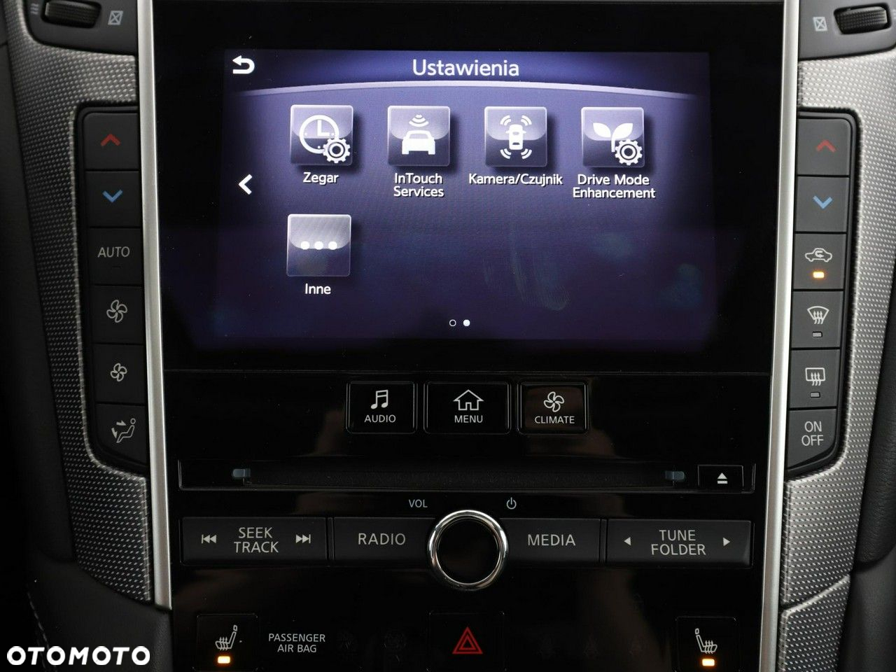 Infiniti Q50 - 28